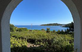 3 dormitorio villa en Administration of the Peloponnese, Western Greece and the Ionian Islands, Grecia. 3 200 000 €