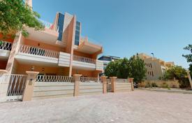 4 dormitorio villa 428 m² en Jumeirah Village, EAU (Emiratos Árabes Unidos). de $783 000