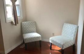 5 dormitorio casa de pueblo en Scarborough, Canadá. C$1 435 000