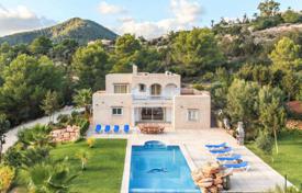 Villa – Ibiza, Islas Baleares, España. 4 500 €  por semana