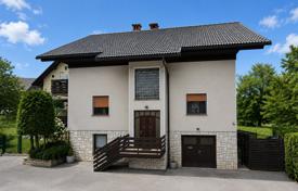 5 dormitorio chalet 216 m² en Skofja Loka, Eslovenia. 698 000 €