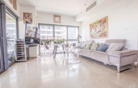 4 dormitorio piso 107 m² en Tel Aviv, Israel. $2 130 000