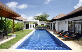 4 dormitorio villa 500 m² en Phuket Town, Tailandia. $477 000