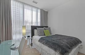 5 dormitorio piso en Etobicoke, Canadá. C$1 000 000