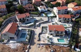 5 dormitorio casa de pueblo 232 m² en Krk, Croacia. 1 450 000 €