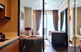 1-dormitorio apartamentos en condominio en Pathum Wan, Tailandia. $355 000