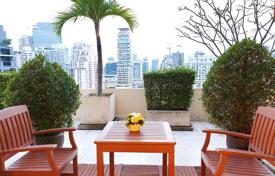 4 dormitorio piso en Watthana, Tailandia. $7 000  por semana