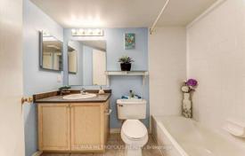 6 dormitorio piso en Scarborough, Canadá. C$829 000