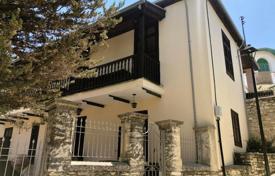 5 dormitorio villa 384 m² en Pano Lefkara, Chipre. 480 000 €