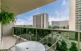 6 dormitorio piso en Etobicoke, Canadá. C$905 000