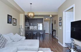 5 dormitorio piso en North York, Canadá. C$759 000