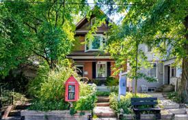 Casa de pueblo – Old Toronto, Toronto, Ontario,  Canadá. C$1 336 000