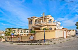 3 dormitorio villa 130 m² en Orihuela Costa, España. 369 000 €