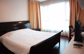 4-dormitorio apartamentos en condominio en Watthana, Tailandia. 581 000 €
