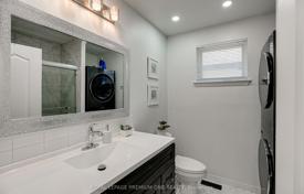 10 dormitorio casa de pueblo en Etobicoke, Canadá. C$1 707 000