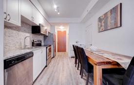 2 dormitorio piso en North York, Canadá. C$922 000