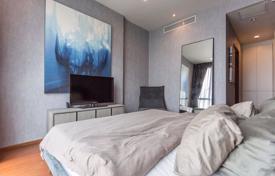 2-dormitorio apartamentos en condominio en Watthana, Tailandia. $611 000