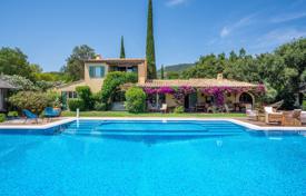 12 dormitorio villa en Grimaud, Francia. 12 000 €  por semana