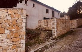 Adosado – Administration of the Peloponnese, Western Greece and the Ionian Islands, Grecia. 550 000 €