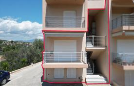 2 dormitorio piso 90 m² en Peloponeso, Grecia. 220 000 €