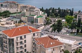 2 dormitorio piso 78 m² en Bečići, Montenegro. 248 000 €