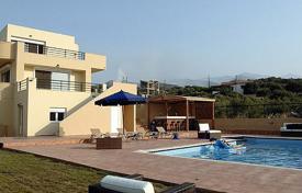 Villa – Heraklión, Creta, Grecia. 2 450 €  por semana