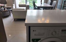 1-dormitorio apartamentos en condominio en Yan Nawa, Tailandia. $311 000