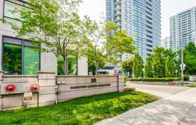 4 dormitorio piso en North York, Canadá. C$763 000