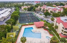 Condominio – West End, Miami, Florida,  Estados Unidos. $294 000