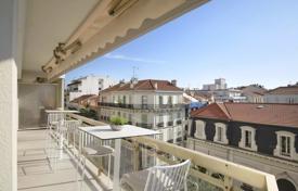 3 dormitorio piso en Cannes, Francia. 1 095 000 €