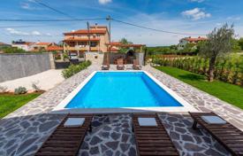 3 dormitorio casa de pueblo 130 m² en Poreč, Croacia. 580 000 €