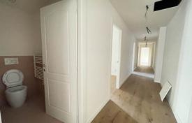 3 dormitorio piso 150 m² en Florencia, Italia. 780 000 €