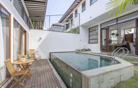 3 dormitorio villa 213 m² en Tumbak Bayuh, Indonesia. $285 000