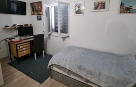 3 dormitorio piso 115 m² en Split-Dalmatia County, Croacia. 270 000 €