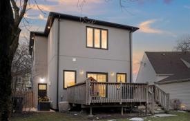12 dormitorio casa de pueblo en Etobicoke, Canadá. C$2 499 000