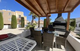 3 dormitorio chalet 245 m² en Paralimni, Chipre. 420 000 €