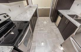 5 dormitorio casa de pueblo en Etobicoke, Canadá. C$1 384 000