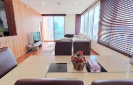 3-dormitorio apartamentos en condominio en Khlong Toei, Tailandia. $824 000