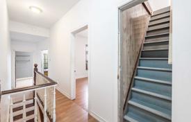 6 dormitorio adosado en Old Toronto, Canadá. C$1 578 000