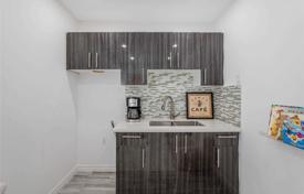 8 dormitorio adosado en Old Toronto, Canadá. C$2 235 000