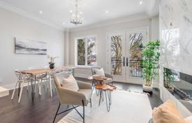 6 dormitorio casa de pueblo en Scarborough, Canadá. C$2 469 000