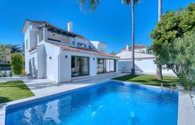 5 dormitorio villa 355 m² en Nueva Andalucia, España. 3 750 €  por semana
