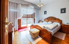 9 dormitorio casa de pueblo 420 m² en City of Zagreb, Croacia. 790 000 €