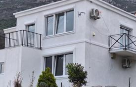 3 dormitorio casa de pueblo 120 m² en Šušanj, Montenegro. 240 000 €