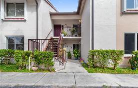 Condominio – West End, Miami, Florida,  Estados Unidos. $335 000