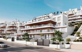 4 dormitorio piso 104 m² en Estepona, España. 750 000 €