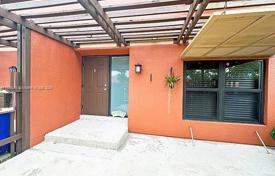 Casa de pueblo – Pembroke Pines, Broward, Florida,  Estados Unidos. $472 000