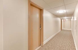 2 dormitorio piso en North York, Canadá. C$872 000