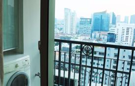 1-dormitorio apartamentos en condominio en Watthana, Tailandia. $231 000