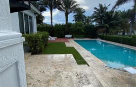 Casa de pueblo – Coral Gables, Florida, Estados Unidos. $5 100 000